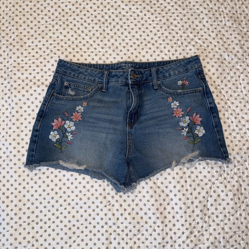 Time and Tru Blue Floral Jean Shorts
